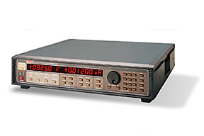 237 源-測量單元 1100V 編程IEEE-488